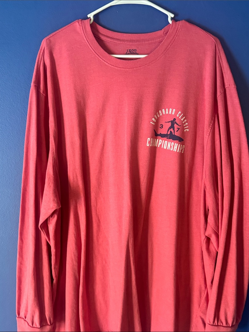 Izod Long-Sleeve Crewneck Shirt in Coral Pink with Chest Graphic